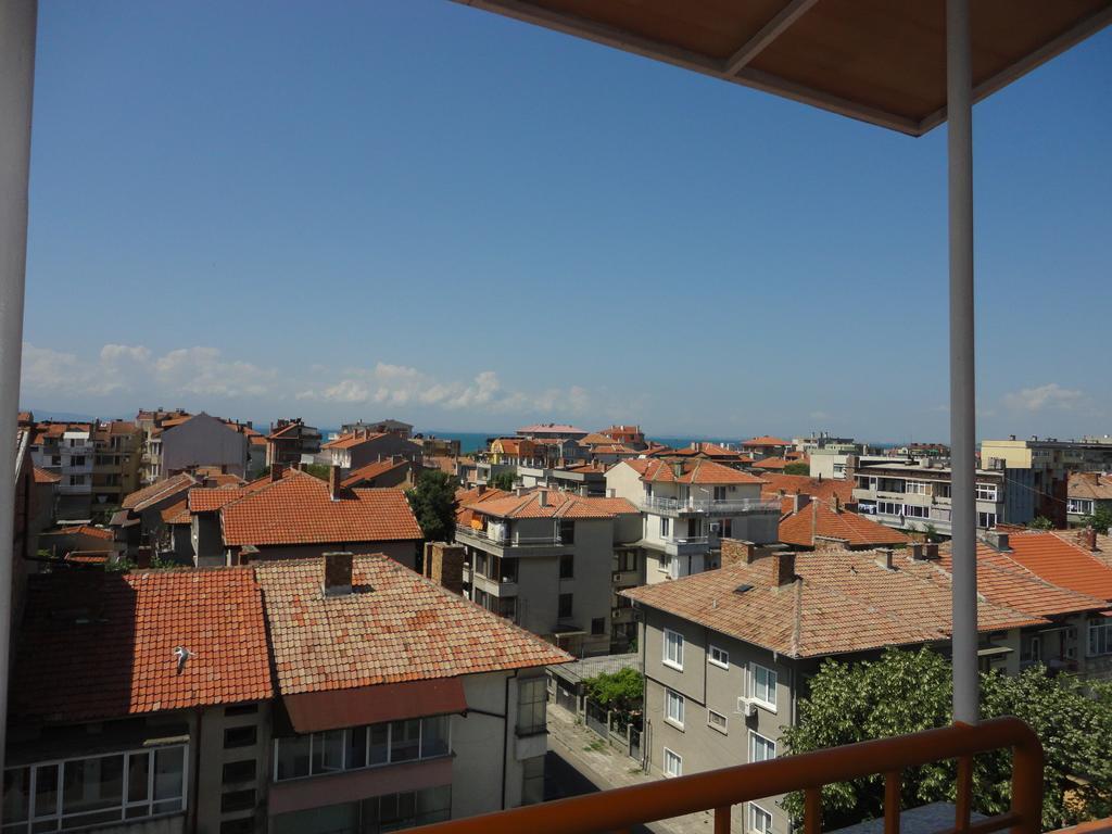 Tashevi Apartments Pomorie Exterior photo